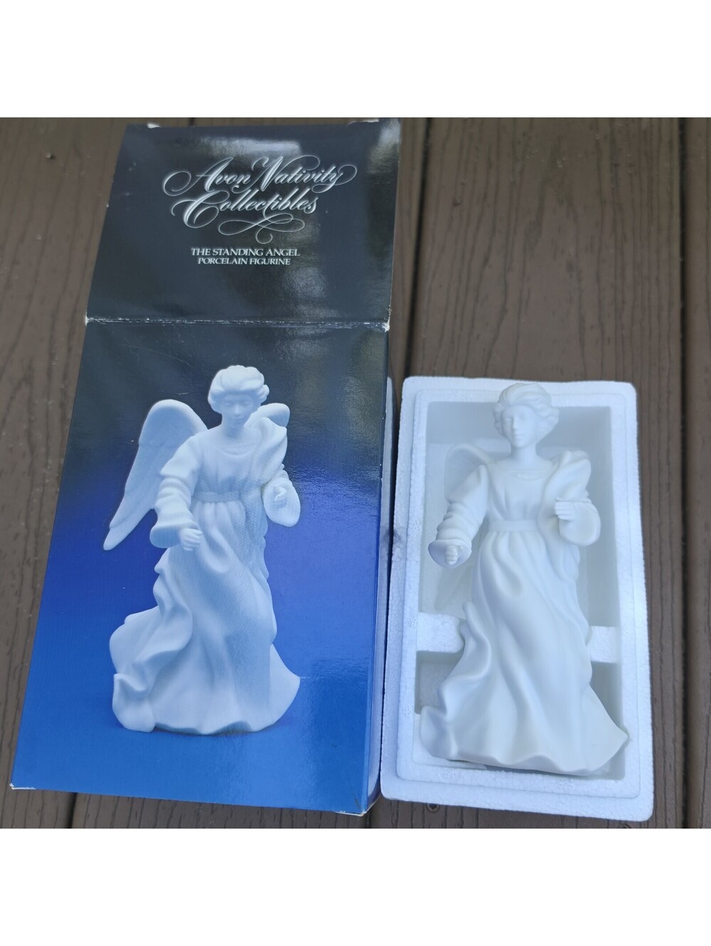 Avon Standing Angel Nativity Figurine 1987 White Porcelain Vintage Christmas